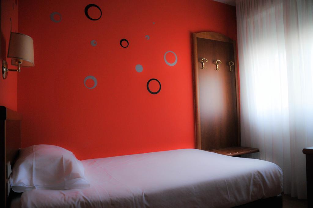 Hotel Marco Effe Mestrino Habitación foto
