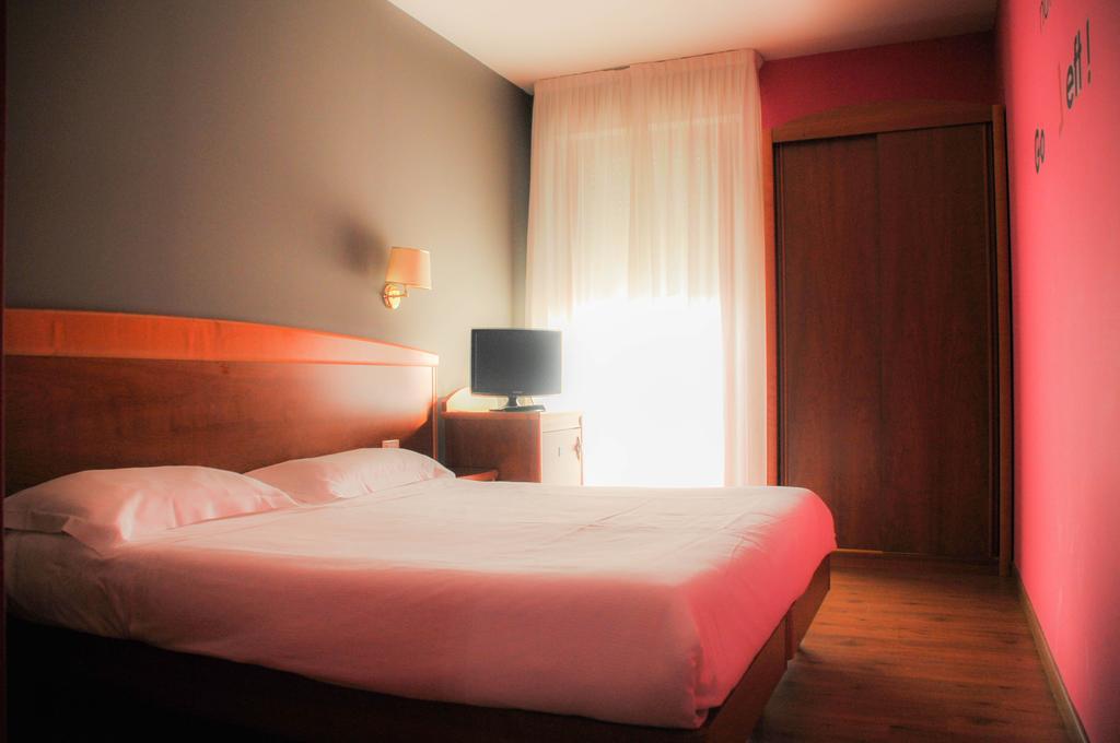 Hotel Marco Effe Mestrino Habitación foto